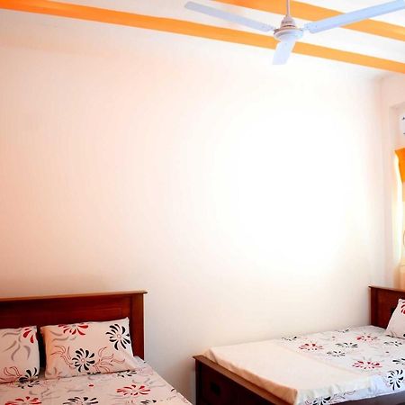 Sri Mayura Holiday Resort Kataragama Esterno foto